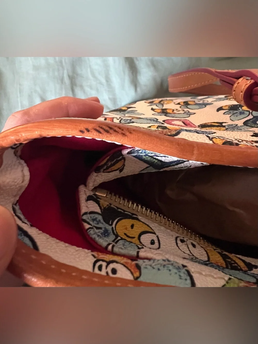 Dooney & Bourke White Bee Print Tote with Tan Trim - Picture 12 of 13